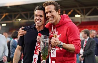 Ingresos récord y salarios extraordinarios: análisis de las finanzas de Wrexham Ingresos récord y salarios extraordinarios: análisis de las finanzas de Wrexham