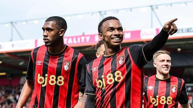 Premier League: Bournemouth doble ventaja ante Crystal Palace tras penalti suave Premier League: Bournemouth doble ventaja ante Crystal Palace tras penalti suave