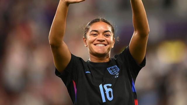 Carter, Eze e Iwobi incluidos en la Lista Negra del Fútbol Americano Carter, Eze e Iwobi incluidos en la Lista Negra del Fútbol Americano