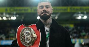 La lesión de Crocker en la mano “no es demasiado grave” La lesión de Crocker en la mano “no es demasiado grave”