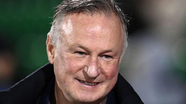 ‘Es un gran riesgo’: los fanáticos de los Rovers reaccionan al nombramiento de O’Neill ‘Es un gran riesgo’: los fanáticos de los Rovers reaccionan al nombramiento de O’Neill