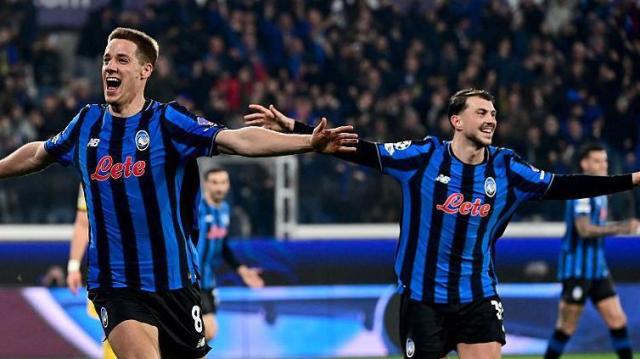 Atalanta remonta con un penalti en el último tiro para sorprender al Dortmund Atalanta remonta con un penalti en el último tiro para sorprender al Dortmund