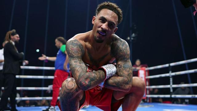 El peso semipesado británico Whittaker detiene a Suárez en Liverpool El peso semipesado británico Whittaker detiene a Suárez en Liverpool