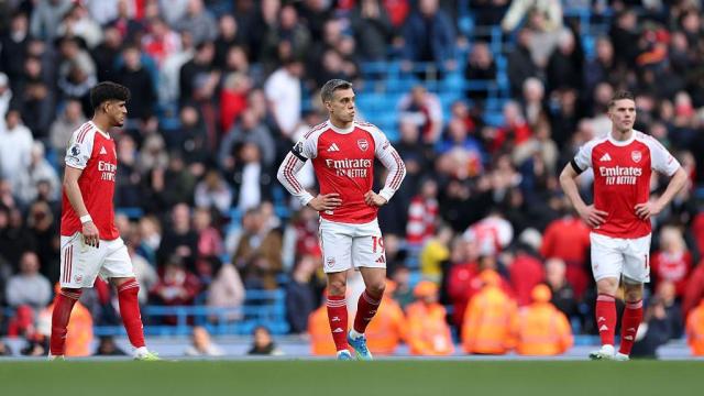 El Arsenal no logra convertir su liderazgo en éxito El Arsenal no logra convertir su liderazgo en éxito