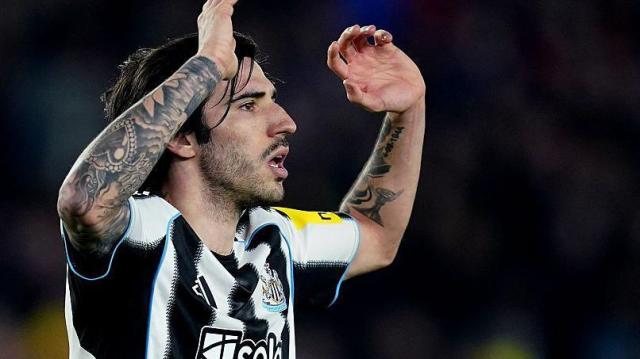 La partida de Tonali “sería decepcionante” – Howey La partida de Tonali “sería decepcionante” – Howey