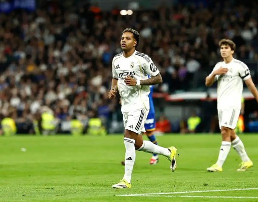 El Real Madrid sufrió una gran lesión antes del enfrentamiento con el Manchester City: jugador fuera de juego durante 10 meses El Real Madrid sufrió una gran lesión antes del enfrentamiento con el Manchester City: jugador fuera de juego durante 10 meses