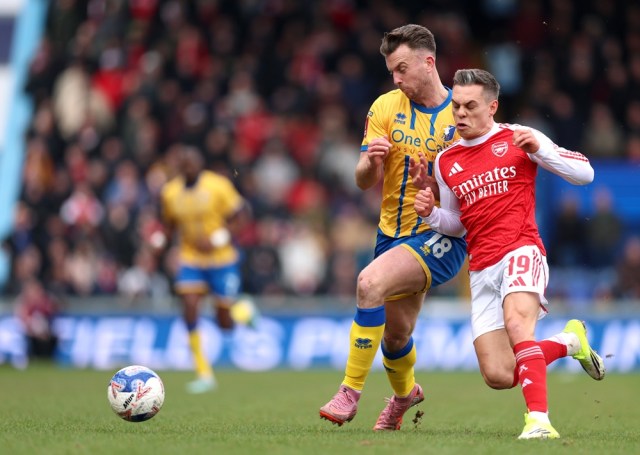 La estrella de Mansfield, fanática del Arsenal, eligió un jugador sorprendente para cambiar su camiseta La estrella de Mansfield, fanática del Arsenal, eligió un jugador sorprendente para cambiar su camiseta