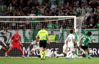 El ex artillero marca un gol tardío contra el Real Madrid El ex artillero marca un gol tardío contra el Real Madrid