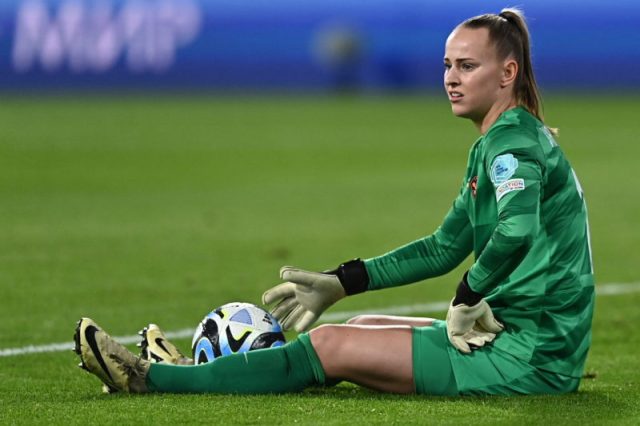 La WSL probará una nueva regla para combatir los tiempos muertos de los porteros La WSL probará una nueva regla para combatir los tiempos muertos de los porteros