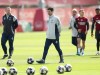 El entrenamiento abierto del Arsenal da pistas sobre las lesiones del Atlético El entrenamiento abierto del Arsenal da pistas sobre las lesiones del Atlético
