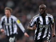 Eddie Howe expresa dudas sobre el estado físico del delantero del Newcastle antes del Arsenal Eddie Howe expresa dudas sobre el estado físico del delantero del Newcastle antes del Arsenal