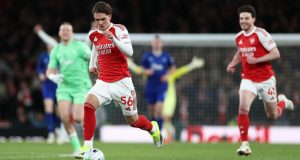 Dowman comparte su reacción ante su primer gol en el Arsenal Dowman comparte su reacción ante su primer gol en el Arsenal