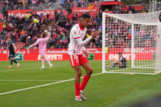 Un objetivo en el mediocampo del jardín izquierdo ha surgido para el Manchester City Un objetivo en el mediocampo del jardín izquierdo ha surgido para el Manchester City