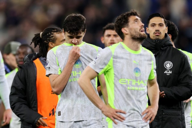 El Manchester City sigue en la pelea pese a perder puntos ante el Everton El Manchester City sigue en la pelea pese a perder puntos ante el Everton