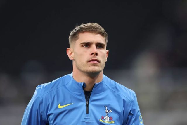 El Barcelona cree que puede fichar al central de la Premier League por menos de 65 millones de euros El Barcelona cree que puede fichar al central de la Premier League por menos de 65 millones de euros