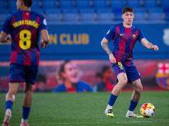 El Barcelona planea quedarse con el defensa a pesar del diagnóstico de lesión del ligamento cruzado anterior El Barcelona planea quedarse con el defensa a pesar del diagnóstico de lesión del ligamento cruzado anterior