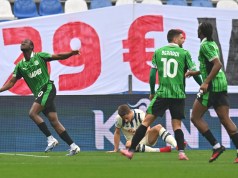 Revelado: cláusula de rescisión de Kone mientras Inter, Milán y Juventus luchan por la estrella del Sassuolo Revelado: cláusula de rescisión de Kone mientras Inter, Milán y Juventus luchan por la estrella del Sassuolo