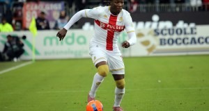 La Juventus presiona por Norton-Cuffy, pero la cláusula de venta del Arsenal mantiene alto el precio del Génova La Juventus presiona por Norton-Cuffy, pero la cláusula de venta del Arsenal mantiene alto el precio del Génova