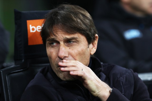 Conte apunta a Allegri y Milán: “No juego mucho” Conte apunta a Allegri y Milán: “No juego mucho”