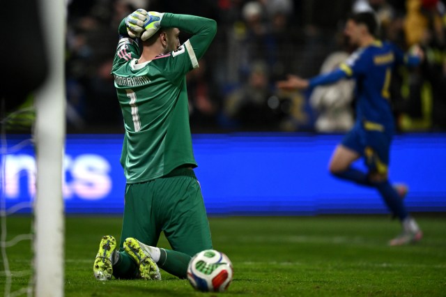 Por qué Donnarumma y el guardameta bosnio Vasilj se enfrentaron en la tanda de penaltis Por qué Donnarumma y el guardameta bosnio Vasilj se enfrentaron en la tanda de penaltis