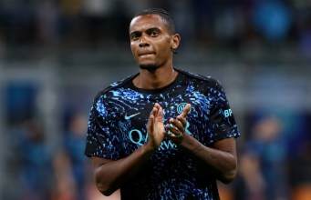 Akanji advierte a sus rivales de la Serie A y la Coppa Italia: “El Inter no le tiene miedo a nadie” Akanji advierte a sus rivales de la Serie A y la Coppa Italia: “El Inter no le tiene miedo a nadie”