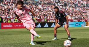 Messi anota dos veces para asegurar una emocionante victoria para Miami Messi anota dos veces para asegurar una emocionante victoria para Miami