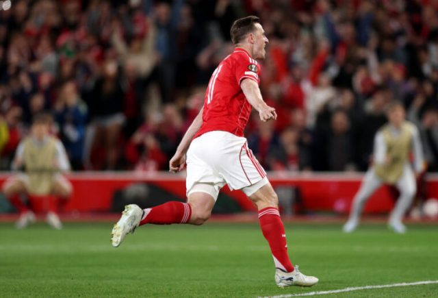 Chris Wood, el héroe cuando Nottingham Forest venció al Aston Villa 1-0 en el partido de ida de semifinales de la Europa League Chris Wood, el héroe cuando Nottingham Forest venció al Aston Villa 1-0 en el partido de ida de semifinales de la Europa League