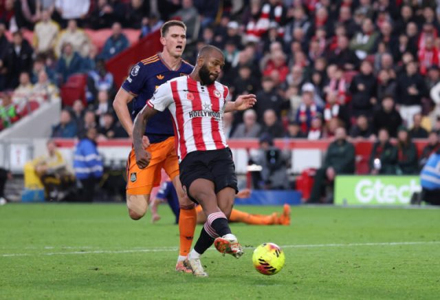 Newcastle se enfrenta a un reinicio que debe ganar mientras busca cerrar la brecha con el Brentford de alto vuelo Newcastle se enfrenta a un reinicio que debe ganar mientras busca cerrar la brecha con el Brentford de alto vuelo