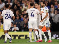 Leeds United 3-1 Burnley: los blancos aumentan las esperanzas de seguridad con un colchón de nueve puntos Leeds United 3-1 Burnley: los blancos aumentan las esperanzas de seguridad con un colchón de nueve puntos