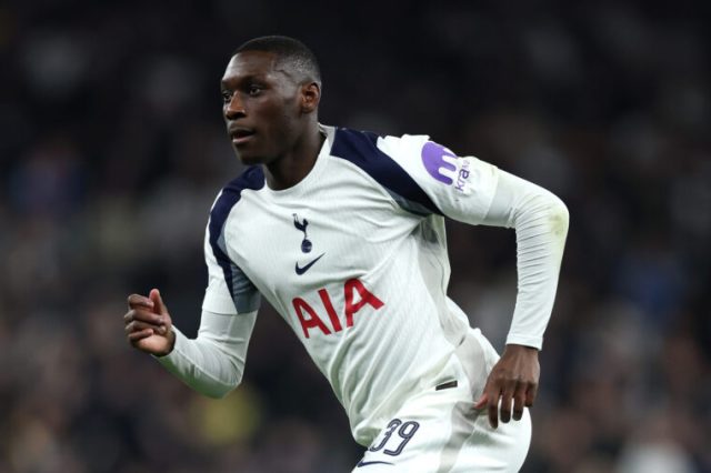 El Liverpool busca fichar al delantero francés a pesar de los problemas del Tottenham El Liverpool busca fichar al delantero francés a pesar de los problemas del Tottenham