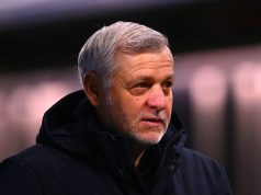 “Tendrás que buscar un nuevo saco de boxeo”: el entrenador del Lille, Bruno Genesio, responde a los críticos “Tendrás que buscar un nuevo saco de boxeo”: el entrenador del Lille, Bruno Genesio, responde a los críticos