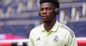 El Manchester United sigue al centrocampista del Real Madrid Aurélien Tchouaméni El Manchester United sigue al centrocampista del Real Madrid Aurélien Tchouaméni