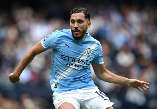 Rayan Cherki, del Manchester City: “Estoy orgulloso de ver dónde se encuentra el Lyon en este momento”. Rayan Cherki, del Manchester City: “Estoy orgulloso de ver dónde se encuentra el Lyon en este momento”.