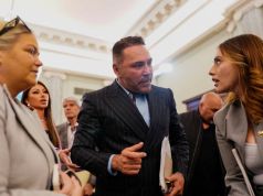 Boxeo-De La Hoya y el nieto de Ali advierten a los legisladores estadounidenses contra la revisión de la ley del boxeo Boxeo-De La Hoya y el nieto de Ali advierten a los legisladores estadounidenses contra la revisión de la ley del boxeo