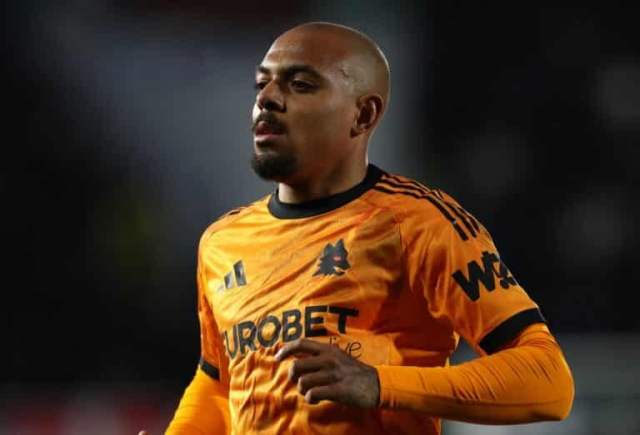 Malen atribuye la mejora de la forma a la Roma: “También es un mérito del club”. Malen atribuye la mejora de la forma a la Roma: “También es un mérito del club”.