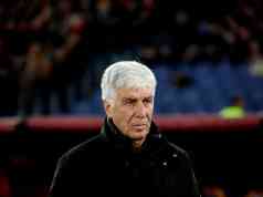 Gasperini elogia la actuación de la Roma en la victoria en Cagliari: “Este equipo siempre reacciona después de una derrota”. Gasperini elogia la actuación de la Roma en la victoria en Cagliari: “Este equipo siempre reacciona después de una derrota”.