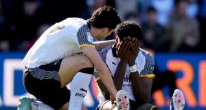 El delantero del USMNT Patrick Agyemang abandona el partido del Derby County en camilla El delantero del USMNT Patrick Agyemang abandona el partido del Derby County en camilla