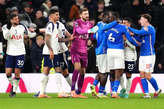 ¿Está el Sunderland-Tottenham en la televisión? Canal, hora de inicio y cómo ver el choque de la Premier League ¿Está el Sunderland-Tottenham en la televisión? Canal, hora de inicio y cómo ver el choque de la Premier League