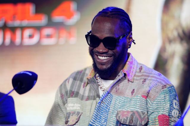 Deontay Wilder sale furioso de la entrevista por las preguntas de Tyson Fury: ‘¡No voy a hablar de él!’ Deontay Wilder sale furioso de la entrevista por las preguntas de Tyson Fury: ‘¡No voy a hablar de él!’