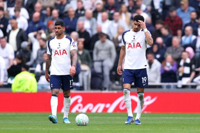 Batalla por el descenso de la Premier League: ¿Tottenham, West Ham, Nottingham Forest o Leeds tienen el mejor enfrentamiento? Batalla por el descenso de la Premier League: ¿Tottenham, West Ham, Nottingham Forest o Leeds tienen el mejor enfrentamiento?
