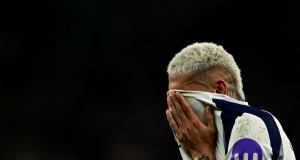El Tottenham está terrible y sólo empeora después de dos errores fatales El Tottenham está terrible y sólo empeora después de dos errores fatales