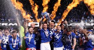 Ipswich asegura el ascenso a la Premier League mientras los sueños de Wrexham de llegar a los playoffs se aplastan Ipswich asegura el ascenso a la Premier League mientras los sueños de Wrexham de llegar a los playoffs se aplastan