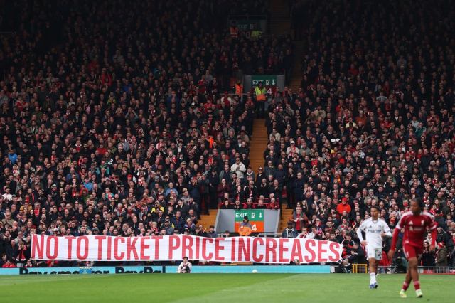 Virgil van Dijk respalda el derecho de los aficionados del Liverpool a protestar contra el precio de las entradas Virgil van Dijk respalda el derecho de los aficionados del Liverpool a protestar contra el precio de las entradas