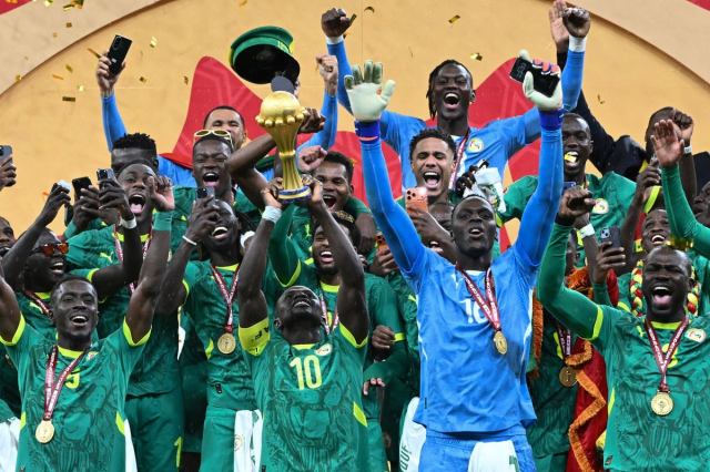 Los jugadores de Senegal publican fotografías de las medallas de la Afcon tras ser despojados del título Los jugadores de Senegal publican fotografías de las medallas de la Afcon tras ser despojados del título