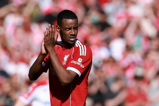 Arne Slot explica por qué Alexander Isak del Liverpool se pierde ante el Man United Arne Slot explica por qué Alexander Isak del Liverpool se pierde ante el Man United