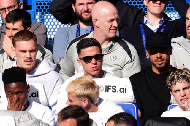 Liam Rosenior ofrece información actualizada sobre Enzo Fernández tras la suspensión del club por comentarios del Real Madrid Liam Rosenior ofrece información actualizada sobre Enzo Fernández tras la suspensión del club por comentarios del Real Madrid