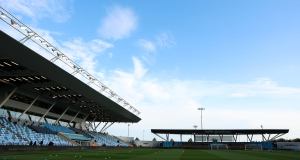La disputa por la sede de la final de la Copa Juvenil FA estalla cuando los fanáticos del Man United califican la elección del estadio como “una vergüenza” La disputa por la sede de la final de la Copa Juvenil FA estalla cuando los fanáticos del Man United califican la elección del estadio como “una vergüenza”