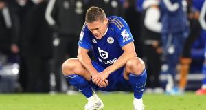 Leicester descendió a League One, solo 10 años después de ganar el título de la Premier League Leicester descendió a League One, solo 10 años después de ganar el título de la Premier League