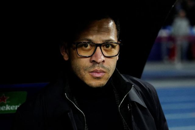 Por qué el Chelsea tuvo que despedir a Liam Rosenior y la verdadera magnitud del desastre que quedó atrás Por qué el Chelsea tuvo que despedir a Liam Rosenior y la verdadera magnitud del desastre que quedó atrás