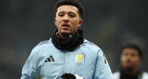 El Borussia Dortmund planea el tercer fichaje de Jadon Sancho tras la problemática etapa del Manchester United El Borussia Dortmund planea el tercer fichaje de Jadon Sancho tras la problemática etapa del Manchester United